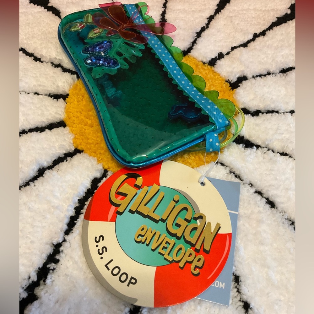 NWT loop NYC Gilligan Island Special Edition Zip Wristlet Bag